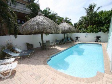 Bradenton Beach Vacation Rentals with 2 Bedrooms